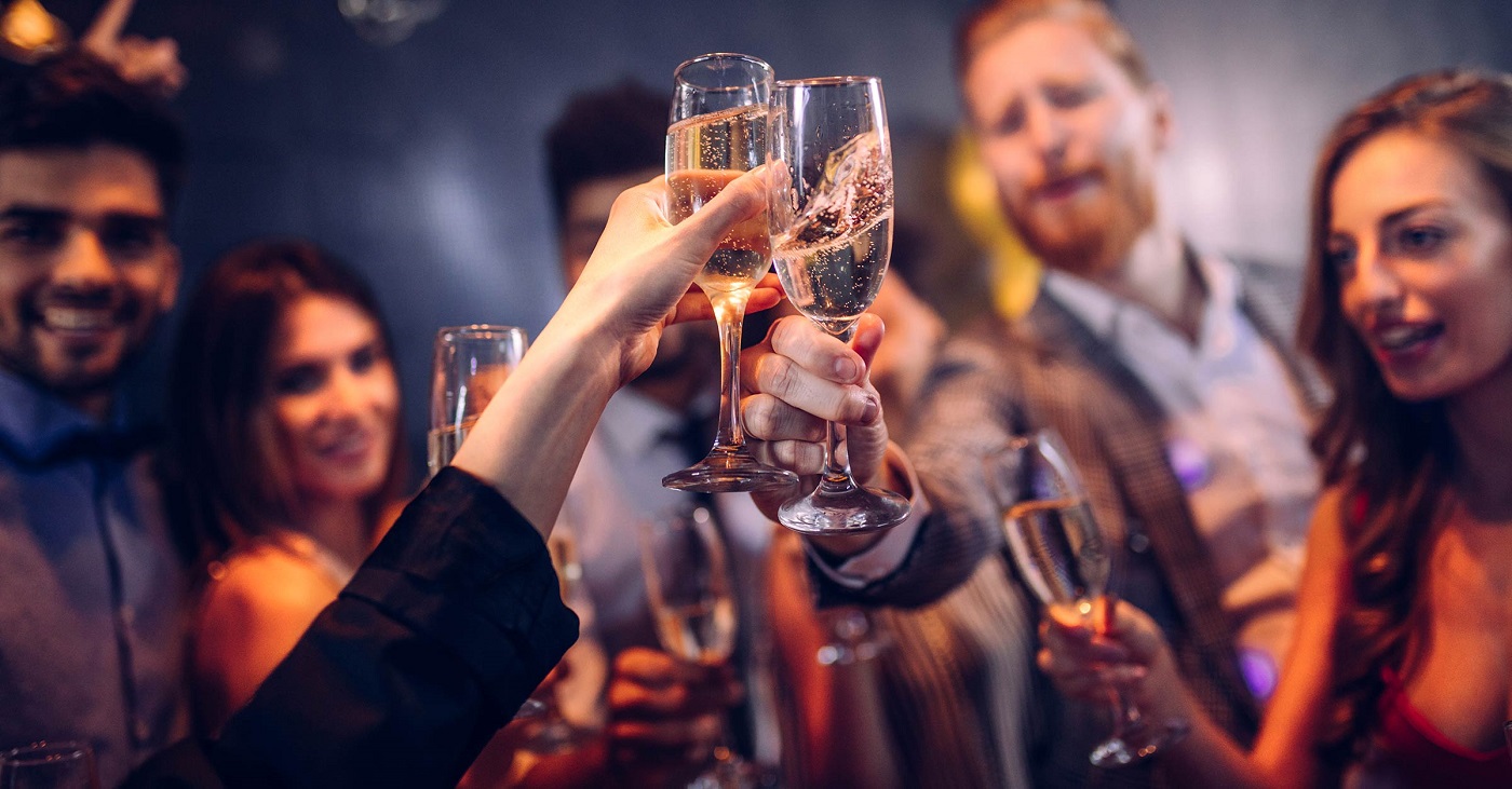 Plan the Ultimate Corporate Holiday Party this Season